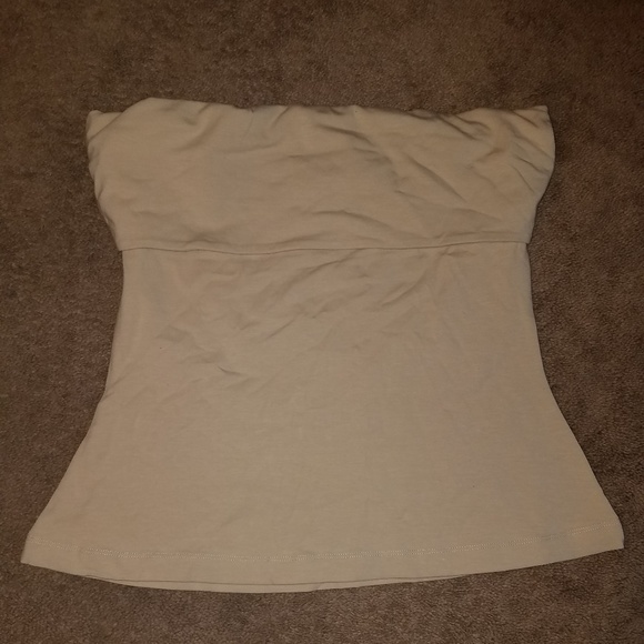 Tops - Picture 7 of 8